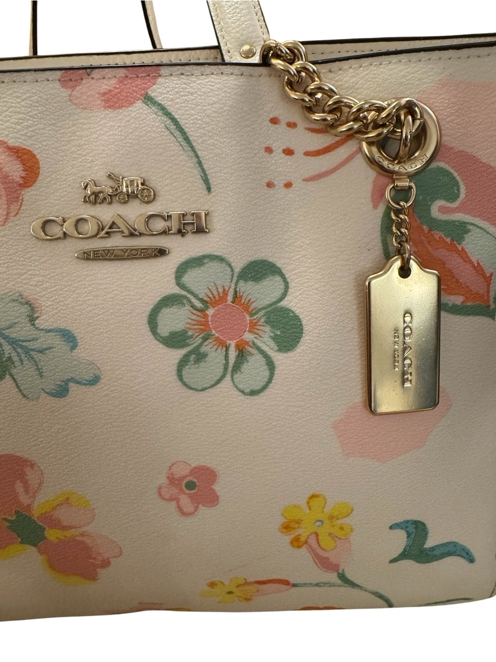 Coach Cammie Chain Tote in Floral Cluster Print 2022 - Picture 2 of 13